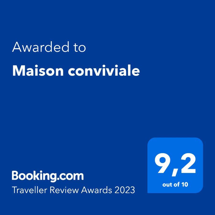 Maison Conviviale Puy-Guillaume Exterior photo